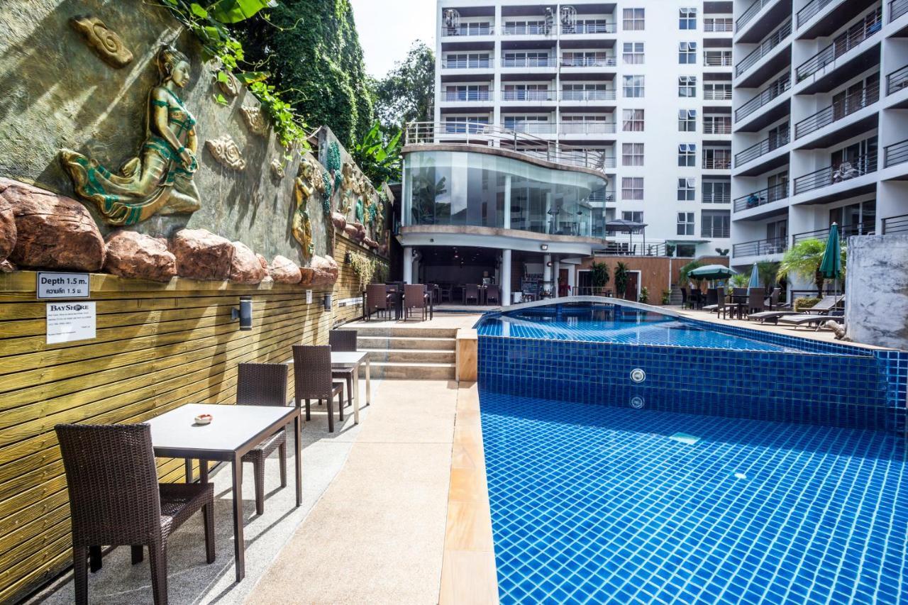 Wazza's Patong Apartment Esterno foto