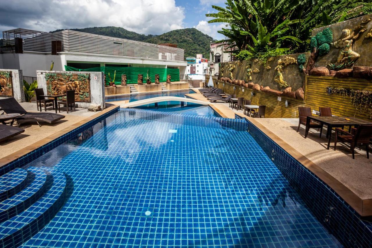 Wazza's Patong Apartment Esterno foto